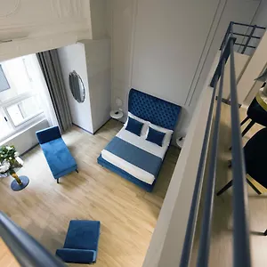 Intomilan Galleria Duomo Aparthotel